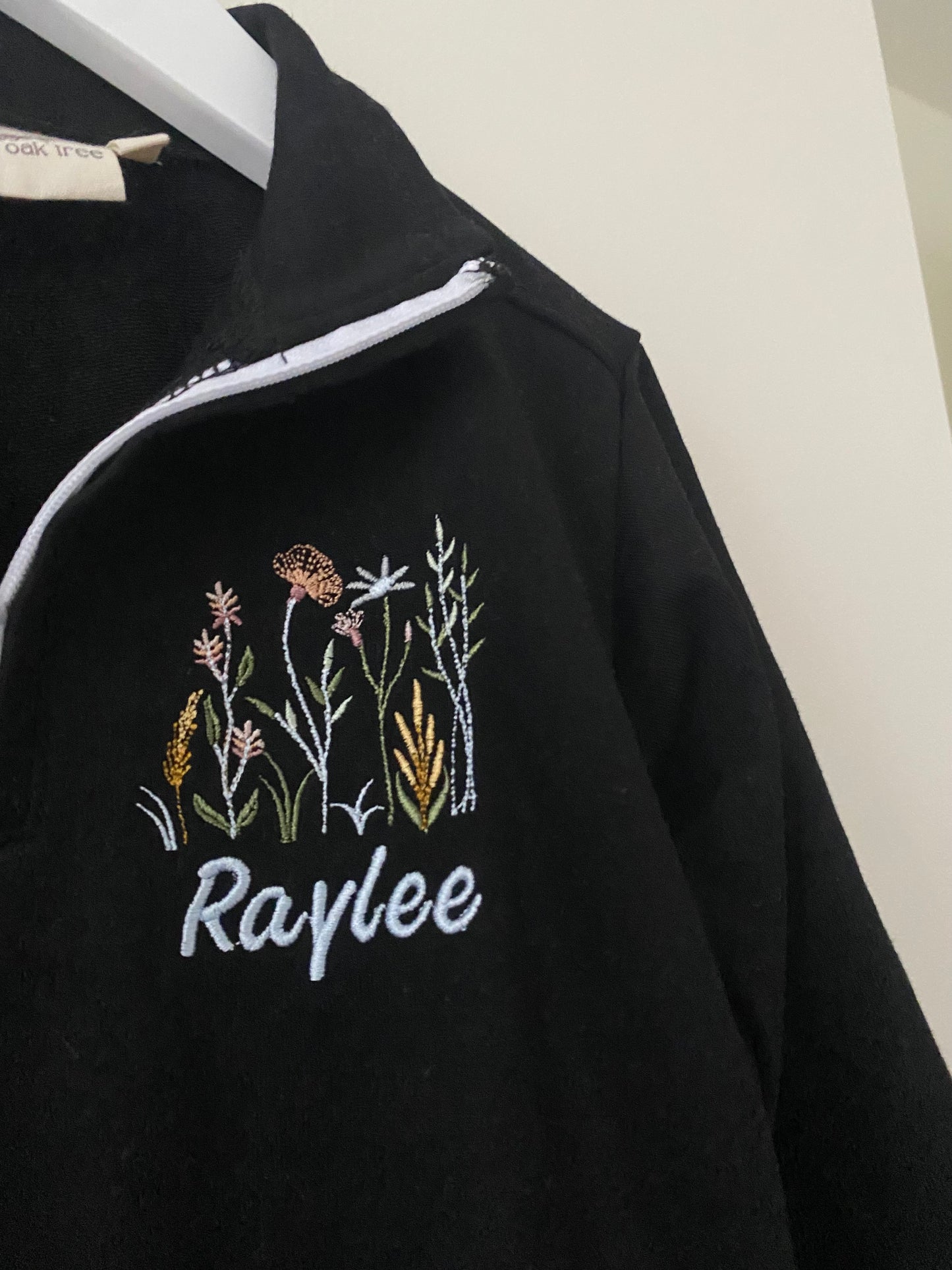 Black Quarterzip Crewnecks