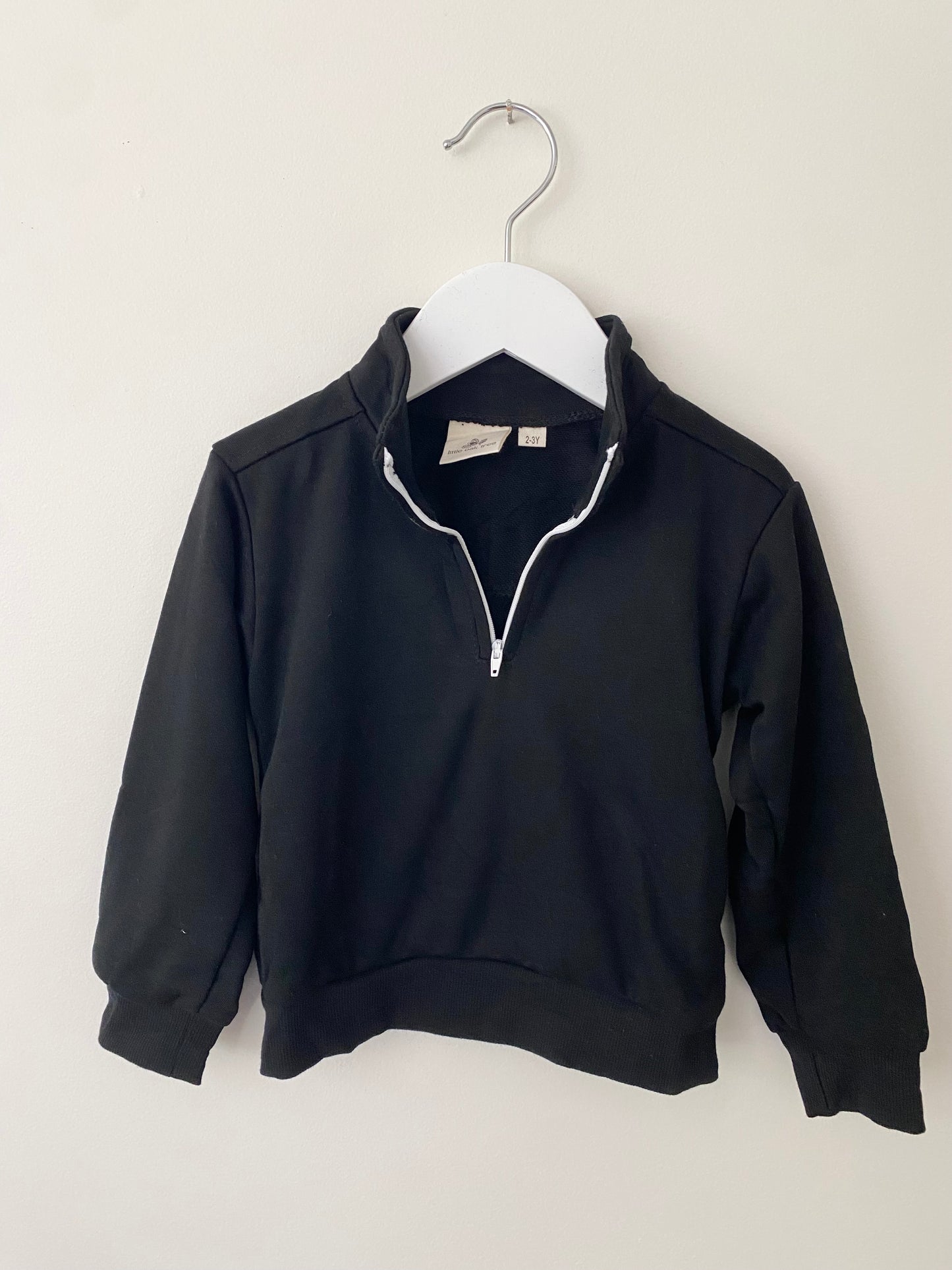 Black Quarterzip Crewnecks